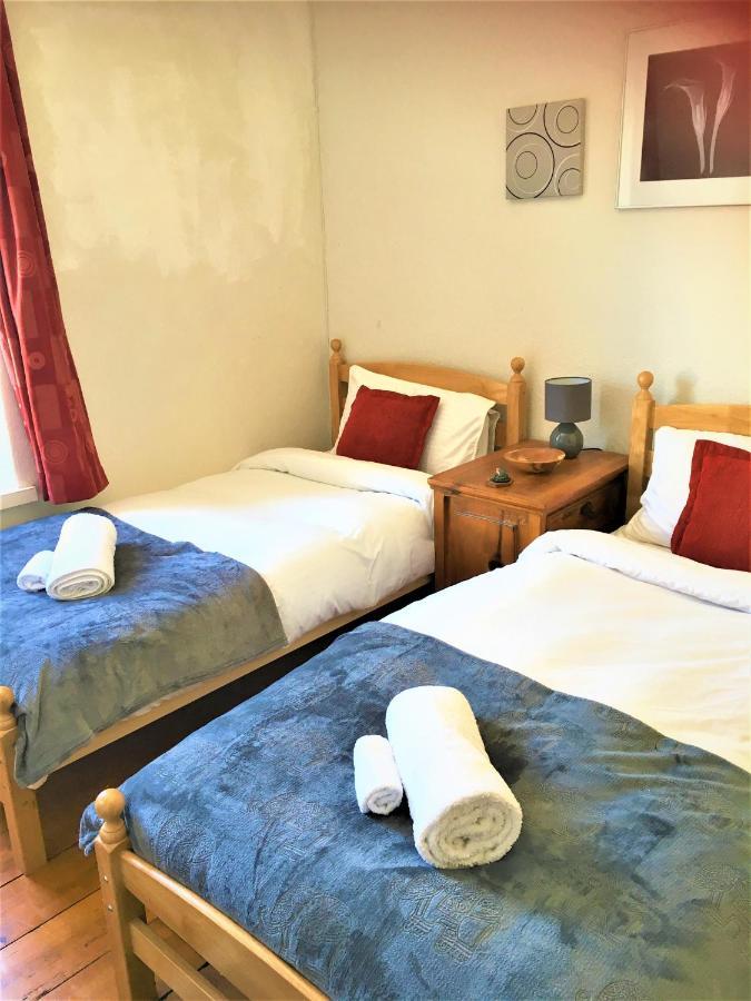Llanboidy Heddfan B&B 외부 사진