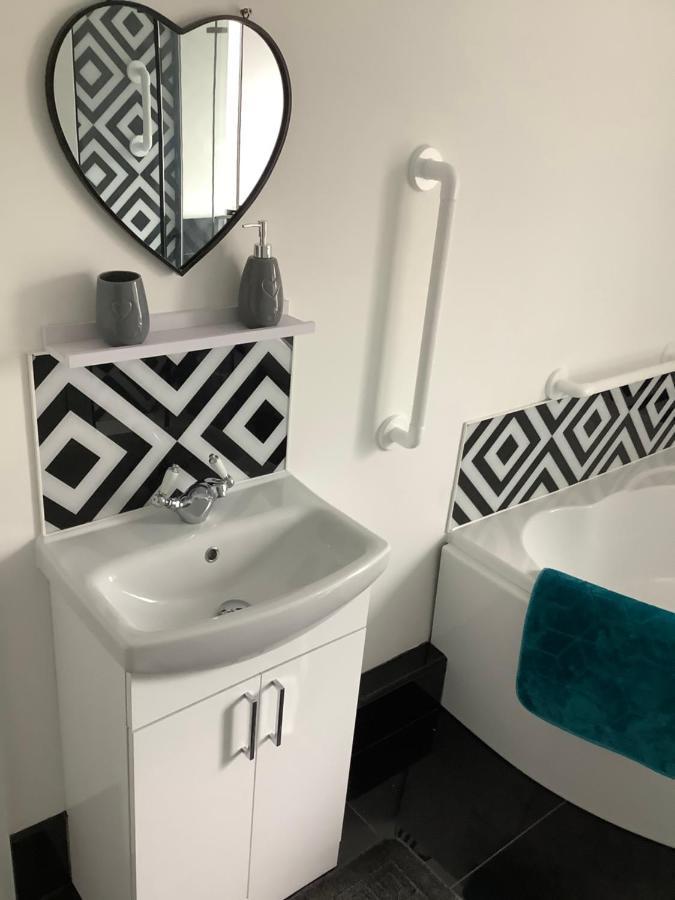 Llanboidy Heddfan B&B 외부 사진