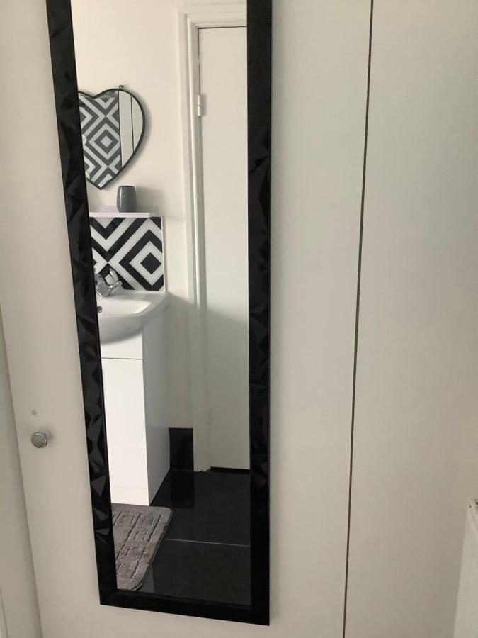 Llanboidy Heddfan B&B 외부 사진