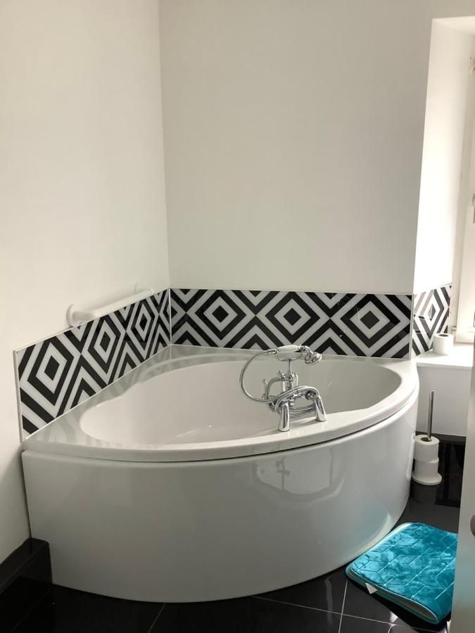 Llanboidy Heddfan B&B 외부 사진